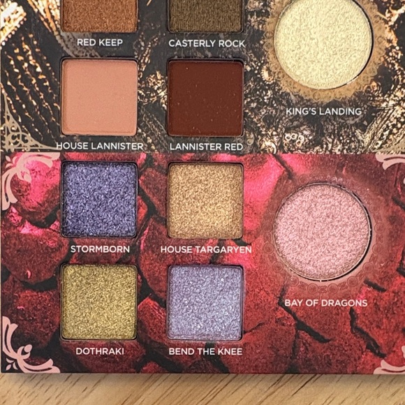 Official Game of Thrones Urban Decay Collectable Pop-up Eyeshadow Palette - Picture 14 of 15